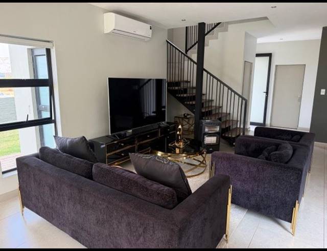 3 BEDROOM PROPERTY TO RENT IN MIDSTREAM MEADOWS